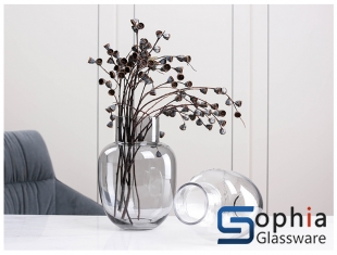 glass vases 